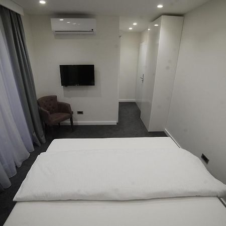 Forty Two Block A Hotel Zagreb Exterior foto