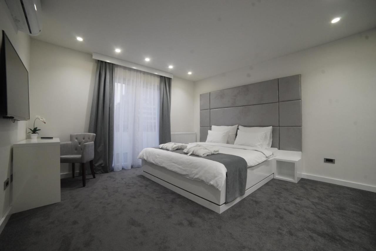 Forty Two Block A Hotel Zagreb Exterior foto